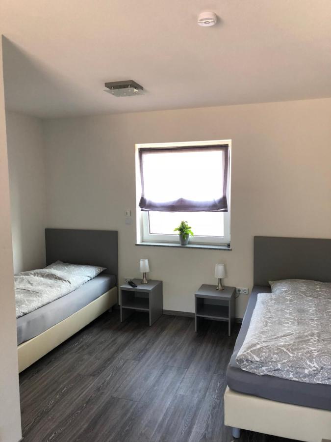 Gaestehaus Strauss Rodgau Esterno foto