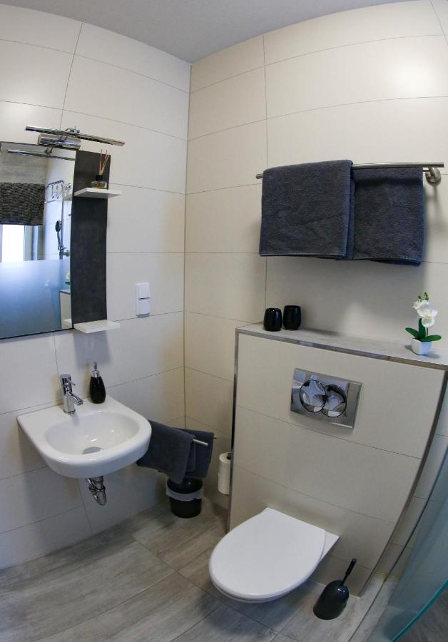 Gaestehaus Strauss Rodgau Esterno foto